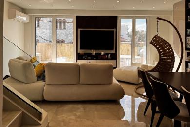 Apartment Sale - Nea Erythraia, Attica Northern Suburbs